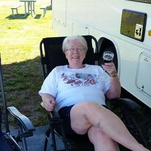 Meet your Posher, Elizabeth